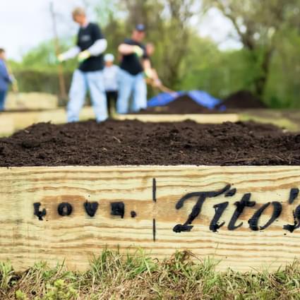 Garden bed with Love, Titos imprint